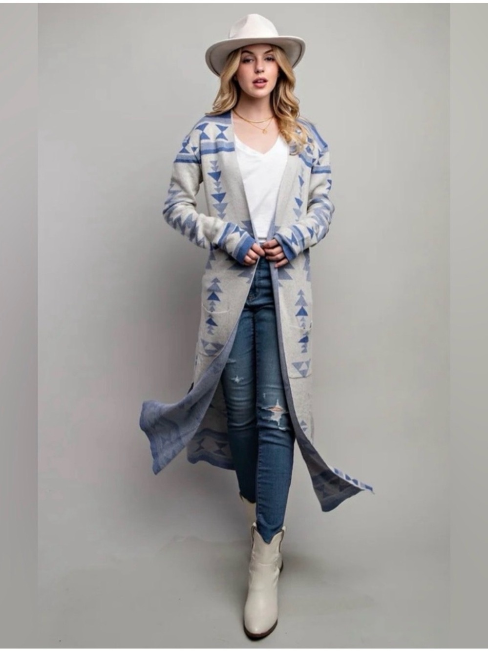 Jessica Simpson Long Open-Front Geometric Cardigan in Light Blue and Cream